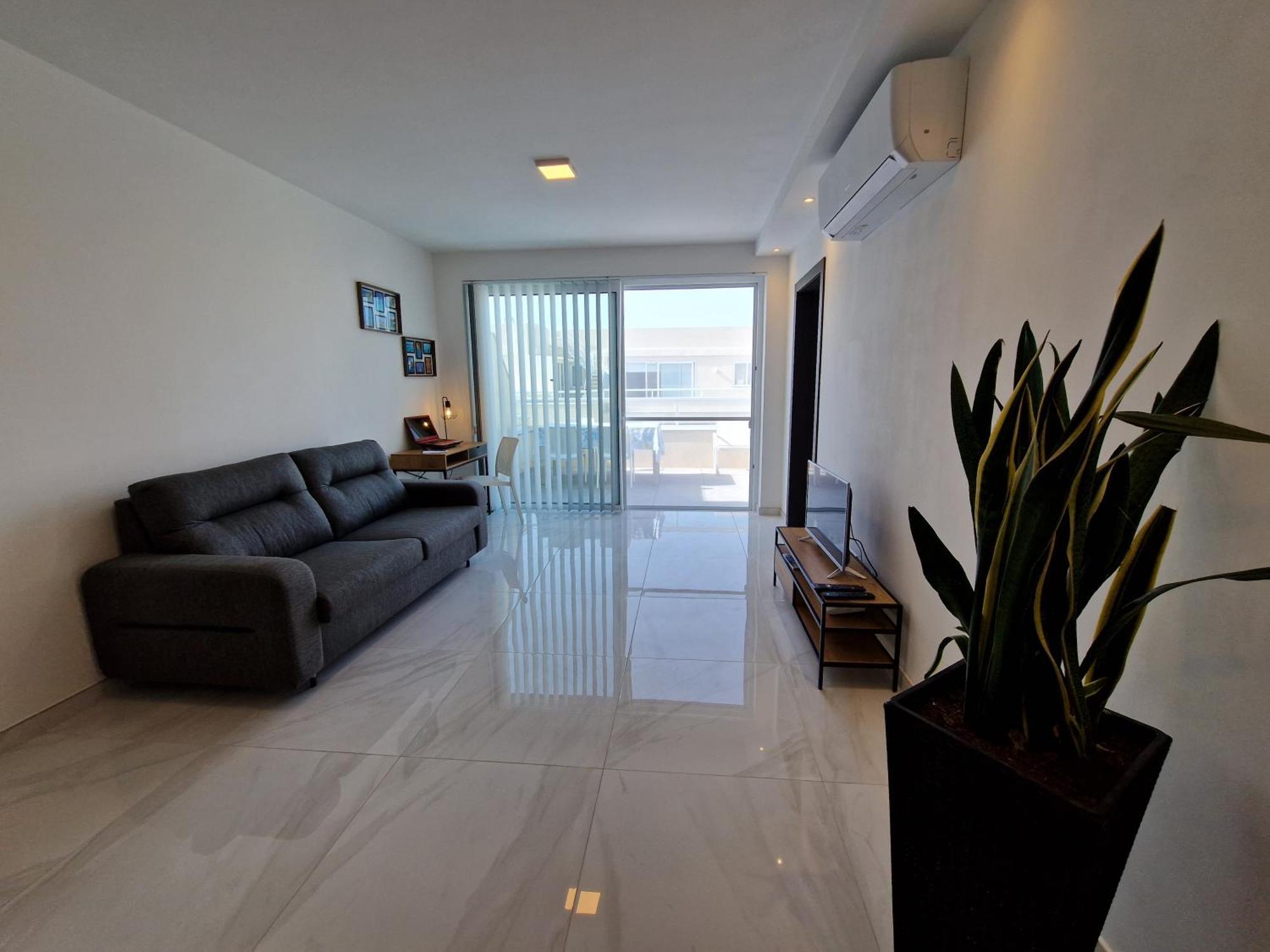 Sea View New Penthouse Terrace & Garage Parking Apartment St. Paul's Bay Exterior photo